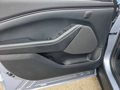 Used 2022 Ford Mustang Mach-E California Route 1 RWD image 8