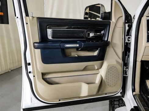 Used 2018 RAM 2500 Limited image 45