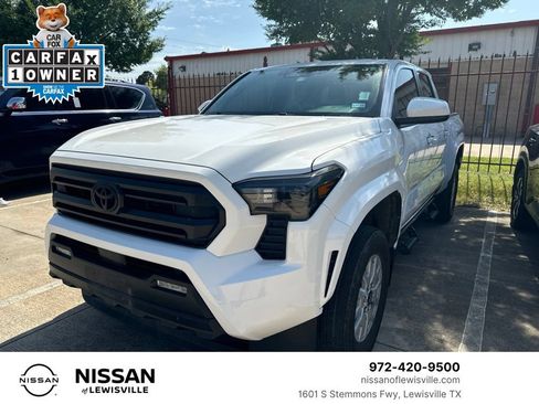 Used 2024 Toyota Tacoma SR5 RWD image 1