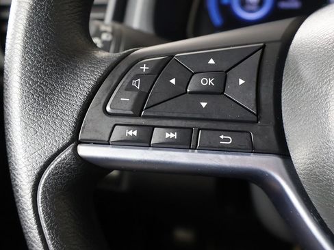 Used 2025 Nissan Leaf S FWD image 37