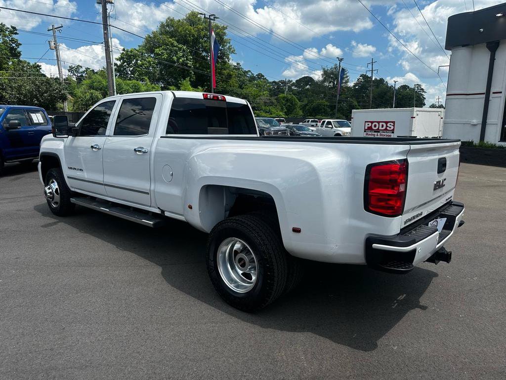 Used 2019 GMC Sierra 3500 Denali w/ Duramax Plus Package AWD/4WD image 8