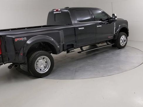 Certified 2024 Ford F450 Platinum w/ FX4 Off-Road Package AWD/4WD image 14