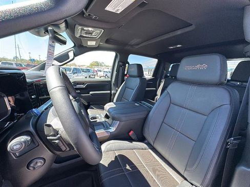 New 2026 Chevrolet Silverado 1500 High Country image 10