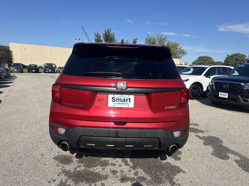 Used 2023 Honda Passport EX-L image 9