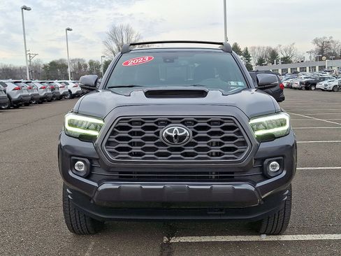 Certified 2023 Toyota Tacoma TRD Sport image 2
