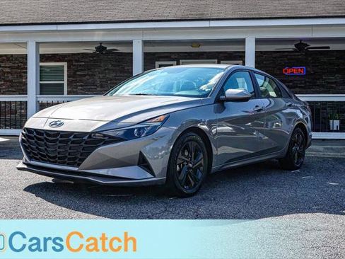 Used 2021 Hyundai Elantra SEL FWD image 7
