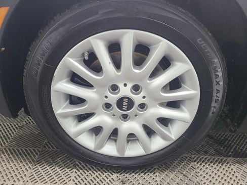 Used 2015 MINI Cooper S image 18