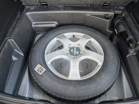 Used 2024 Jeep Grand Cherokee Limited w/ MOPAR Finishing Package image 26