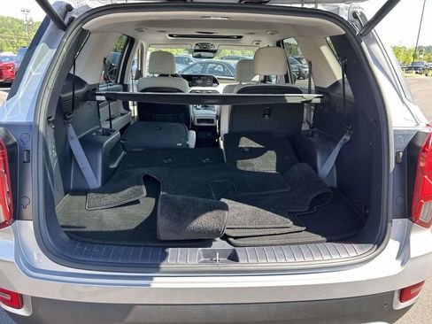 Used 2021 Hyundai Palisade SEL w/ Premium Package FWD image 11