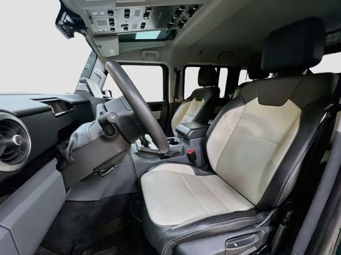 Used 2024 INEOS Grenadier AWD/4WD image 5