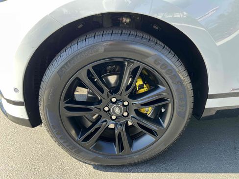 Used 2019 Land Rover Range Rover Velar R-Dynamic SE image 80
