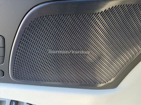 New 2026 Volvo XC60 B5 Ultra w/ Protection Package Premier image 13