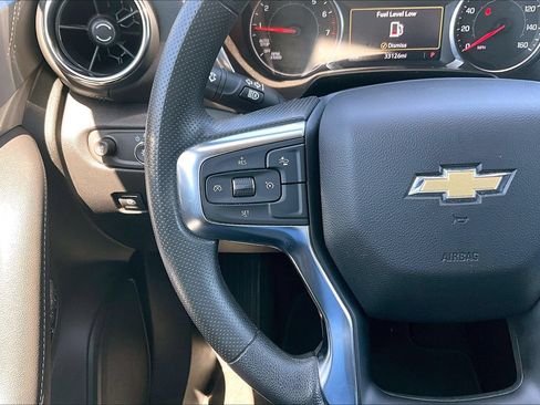 Used 2025 Chevrolet Blazer LT AWD/4WD image 16