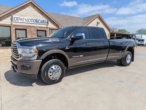 Used 2022 RAM 3500 Limited AWD/4WD image 9