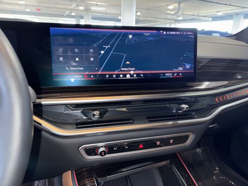 Certified 2025 BMW X5 xDrive50e w/ M Sport Package image 26