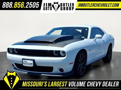Used 2016 Dodge Challenger R/T Scat Pack w/ Sound Group II RWD image 1