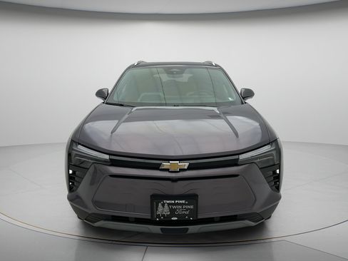 Used 2024 Chevrolet Blazer EV LT AWD/4WD image 2