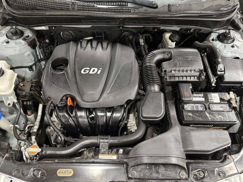 Used 2012 Hyundai Sonata GLS FWD image 11