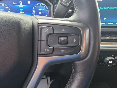 Used 2022 Chevrolet Silverado 1500 RST w/ Z71 Off-Road Package AWD/4WD image 14