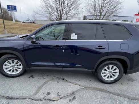 New 2026 Toyota Grand Highlander XLE image 5