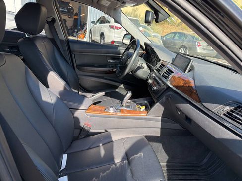 Used 2013 BMW 328i xDrive Sedan image 9