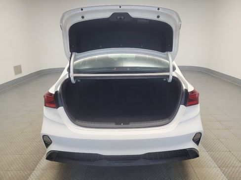 Used 2023 Kia Forte LXS image 29