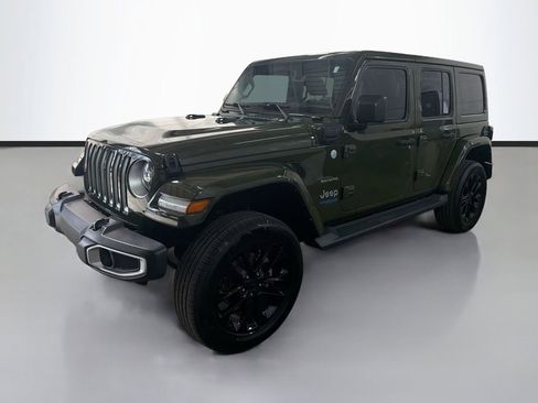 Used 2021 Jeep Wrangler Unlimited Sahara w/ Cold Weather Group AWD/4WD image 5