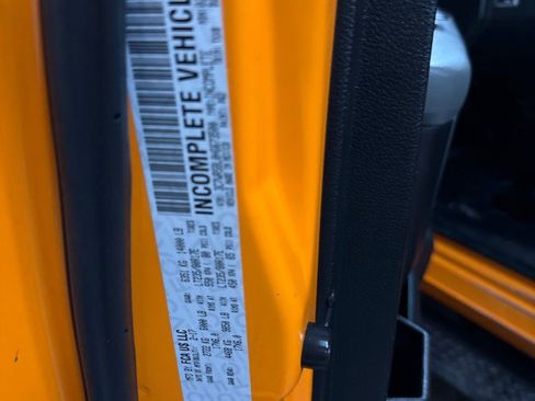 Used 2017 RAM 3500 Tradesman w/ Power & Remote Entry Group RWD image 38