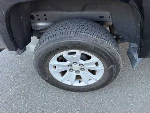 Used 2016 Chevrolet Colorado LT RWD image 26