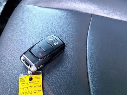 Used 2022 RAM 2500 Tradesman w/ Chrome Appearance Group image 10