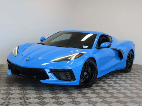 Used 2022 Chevrolet Corvette Stingray Premium Cpe w/ 3LT RWD image 1