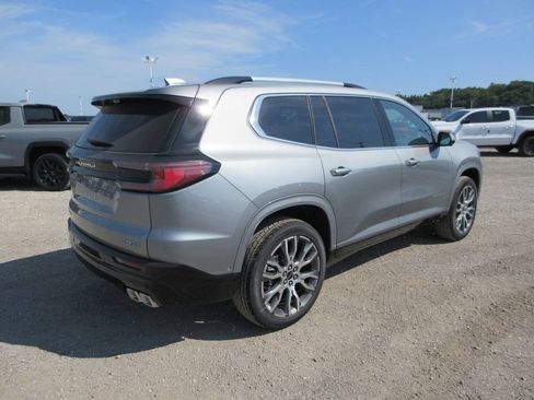 New 2026 GMC Acadia Denali Ultimate FWD image 5