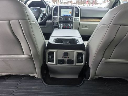 Used 2019 Ford F150 Lariat w/ Equipment Group 502A Luxury image 15