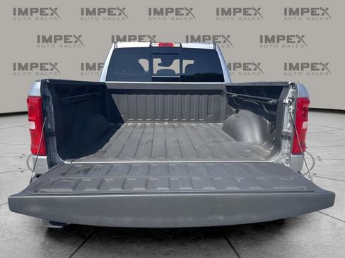 Used 2025 RAM 1500 Big Horn AWD/4WD image 29