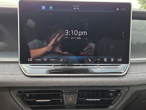 New 2026 Volkswagen Tiguan S FWD image 19