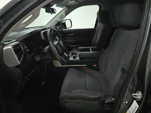 Used 2022 Toyota Tundra SR5 image 8