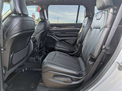 Used 2026 Jeep Grand Cherokee L Limited AWD/4WD image 22