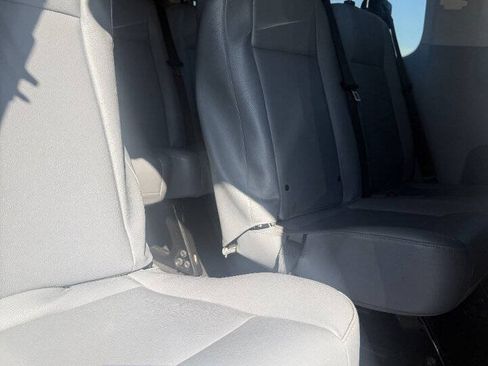 Used 2018 Ford Transit 350 XL RWD image 12