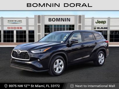 Used 2023 Toyota Highlander LE