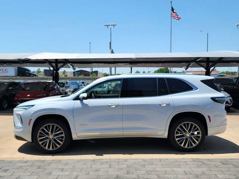 New 2026 Buick Enclave Avenir w/ Super Cruise Package AWD/4WD image 7