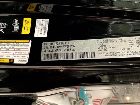 Used 2023 Jeep Wrangler Sahara w/ Cold Weather Group image 6