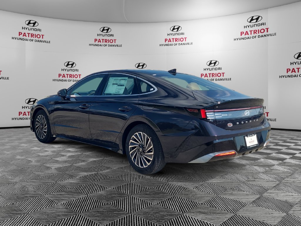 New 2026 Hyundai Sonata Limited FWD image 5