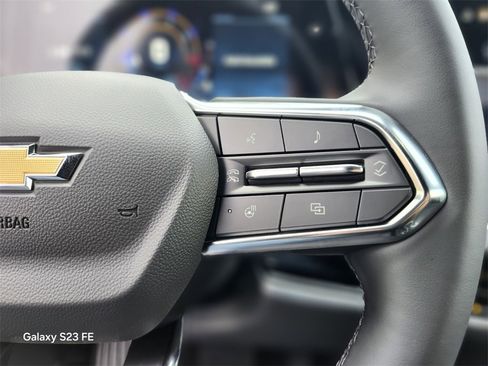 New 2026 Chevrolet Equinox LT w/ Convenience Package II image 26