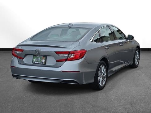 Used 2020 Honda Accord LX image 5