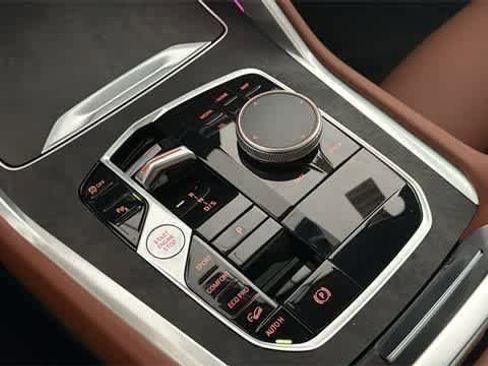 Used 2026 BMW X6 xDrive40i AWD/4WD image 23