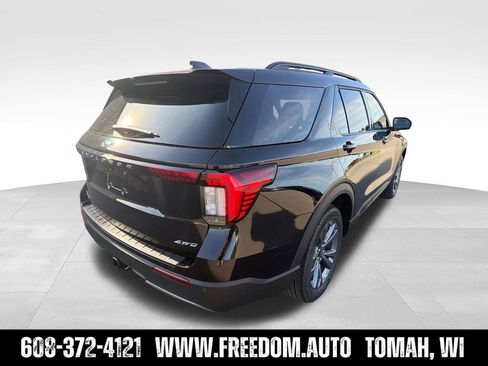 New 2026 Ford Explorer Active w/ Active Comfort Package AWD/4WD image 5