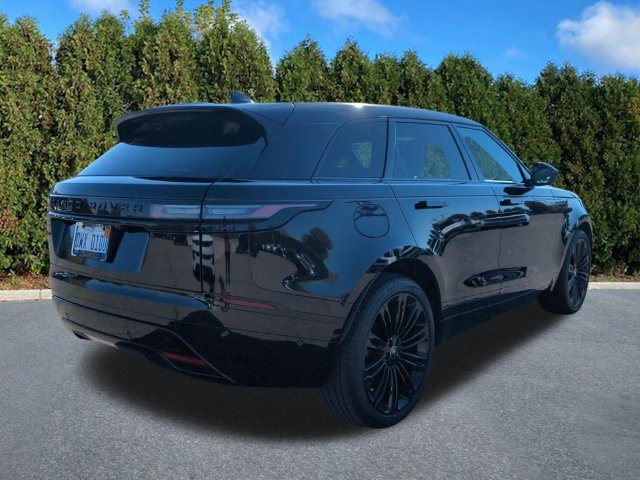 Used 2026 Land Rover Range Rover Velar Dynamic SE AWD/4WD image 4