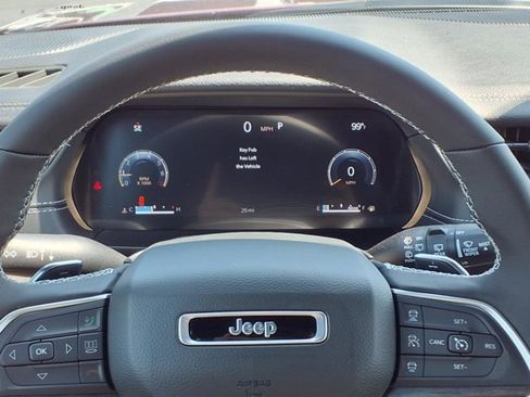 New 2025 Jeep Grand Cherokee L Limited w/ Luxury Tech Group II image 12