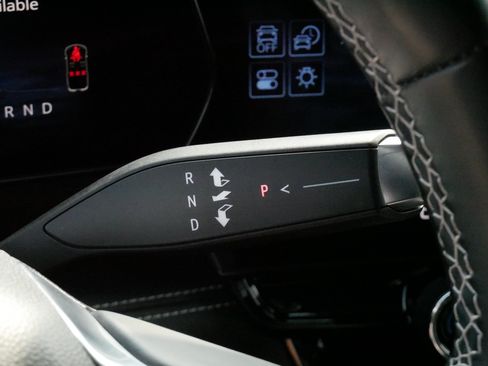 Used 2024 Chevrolet Blazer EV LT AWD/4WD image 24