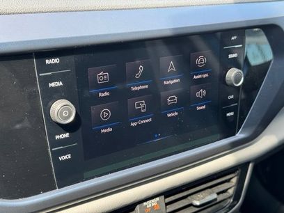 Used 2023 Volkswagen Taos SE w/ Black Wheel Package